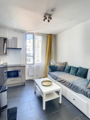 Studio Juan les pins, plages, gare, centre ville 2pers Wifi